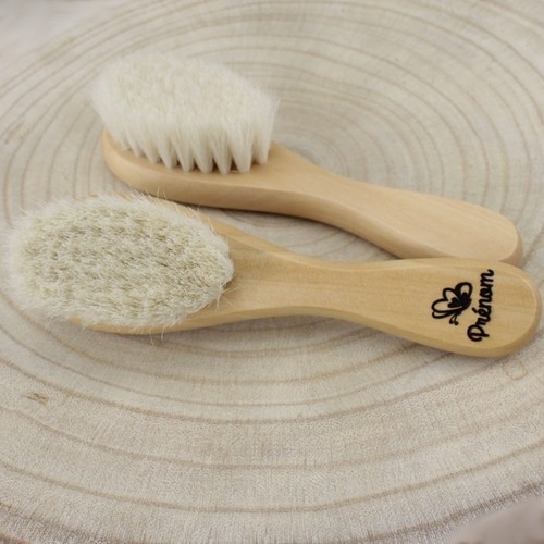 Petite Brosse Nouveau Ne Personnalisee Brosse En Bois De Hetre Grav